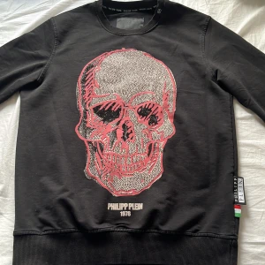 Philip plein tröja  - Skön till sommaren storlek m passar s ochså