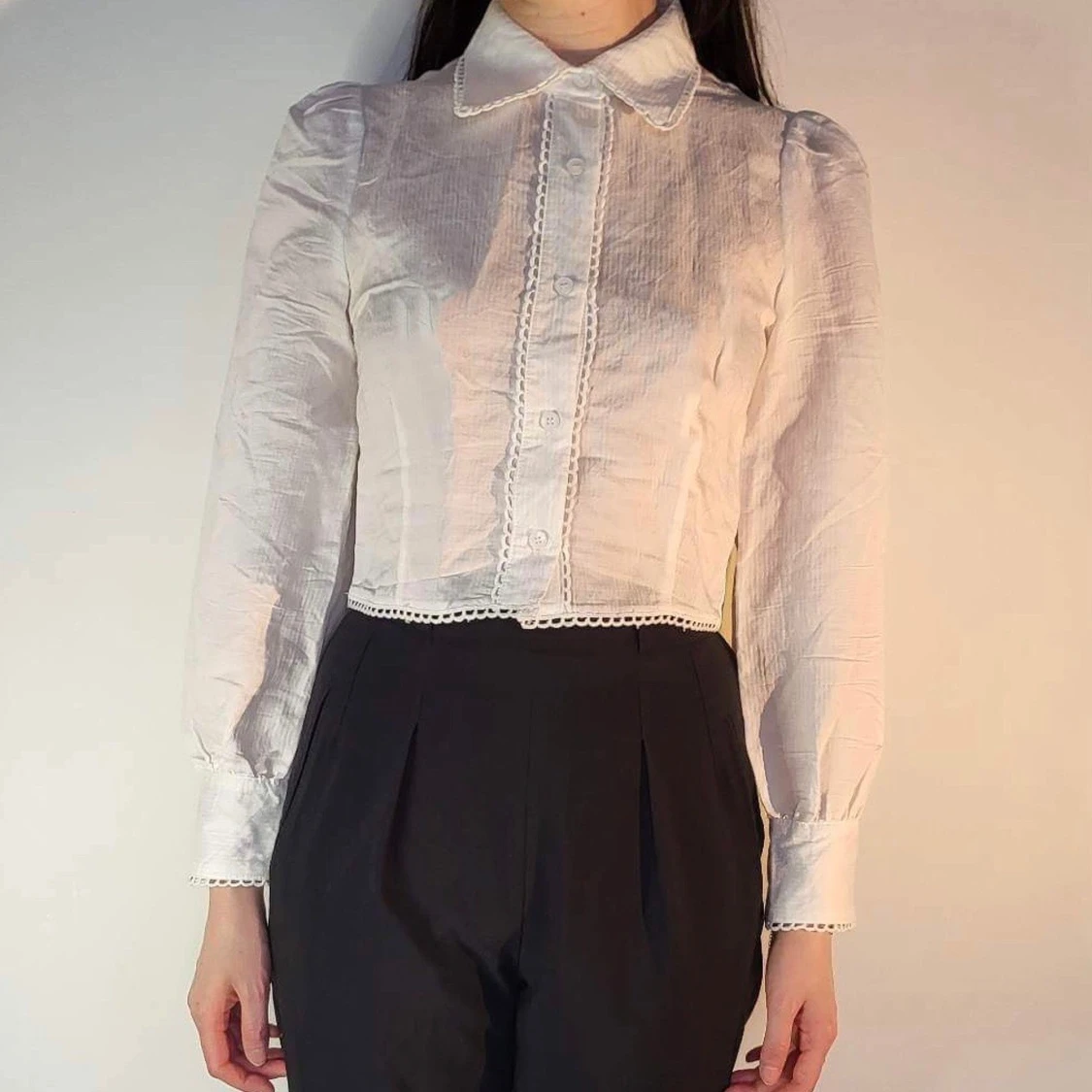 vit cropped skjorta från Dazy - 90