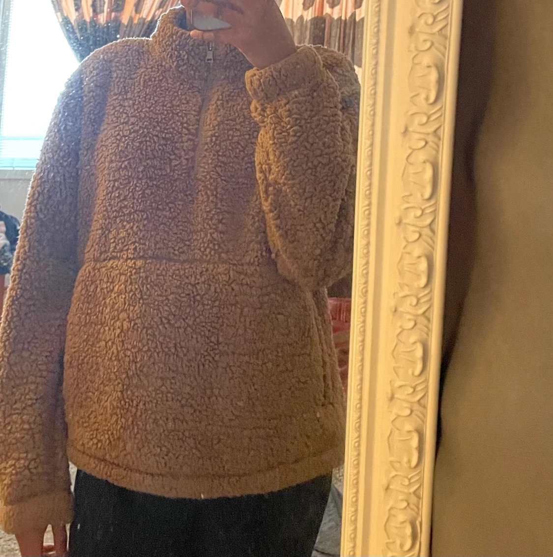 Fluffig tjocktröja - 90