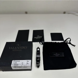 Valentino armband  - Skick 9/10 