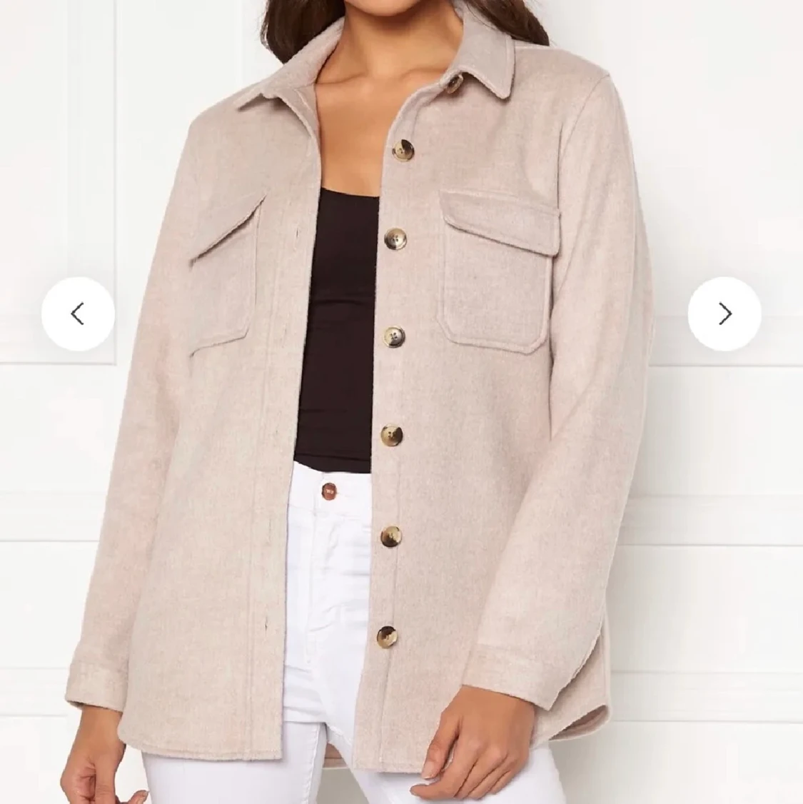 Beige Jacka Object  - 90