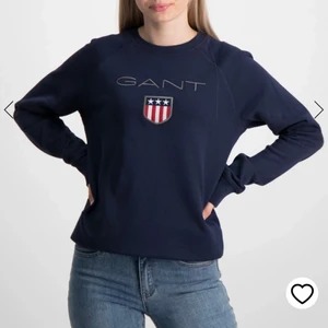 Gant - Säljer då den e för liten o  behöver pengar, inget fel på den. 