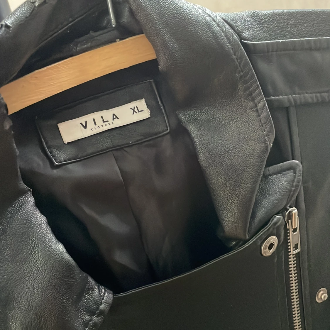 Skinn jacka från ’Vila’ - 90