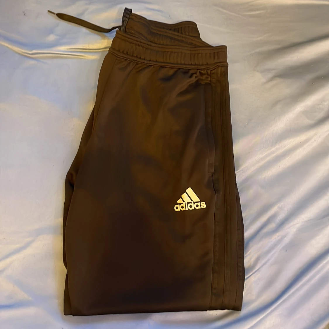 Adidas byxor