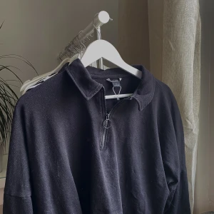 Tröja med krage - Tröja med krage 