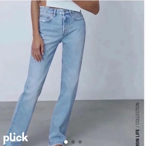 Zara mid rise - Säljer dessa jättefina zara mid rise i storlek 34. Lånade bilder. Skickar egna bilder privat 