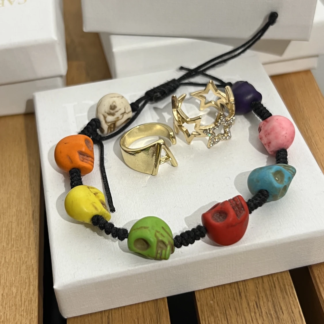 Armband döskallar - 90