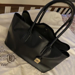 Ralph Lauren Väska.  - Jättefin väska ifrån Ralph Lauren.  