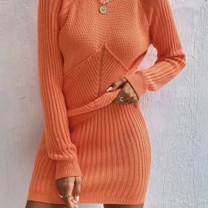 Stickat set  - Stickat set från shein. Använt endast en gång. Orginalpris 299kr