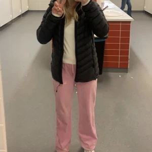 Juicy byxor - Juicy couture byxor i nyskick, tröttnat på färgen så vill gärna byta eller sälja🤍