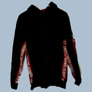 Alpha industries hoodie - Super skön hoodie med märke från arm helavägen till kant! fraktar alltid via postnord 💙