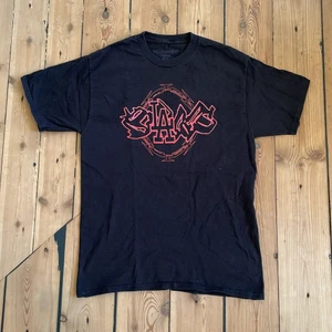 Draingang tröja - Bladee t-shirt köpt i höstas från draingangs drop. Använd ett fåtal gånger, skicket är fortfarande som nytt. Budgivning om det är flera intereserade.