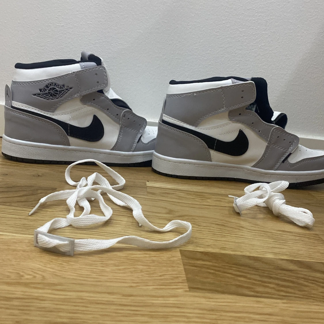 Nike jordans