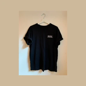 “Lost Touch with the Common Man” T-Shirt - Size: Large 100% Cotton Secondhand/Excellent Condition