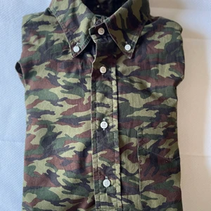 Gitman x End Camouflage shirt - Bought from the End capsule collection a few years ago. Rarely worn. So in almost new condition. 