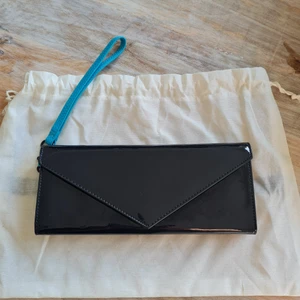 Marc by Marc Jacobs  - Fin plånbok från MK. Brevform med plats för kort mm. Svart läder Knappt använd! 