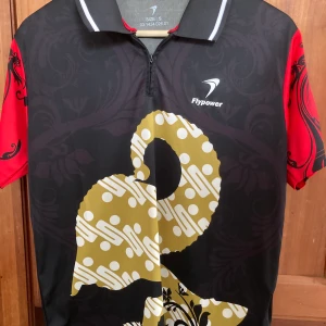 Flypower tröja - Storlek S, använd enstaka gånger, fint skick. 