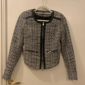 Jacka  - Jacka i storlek S