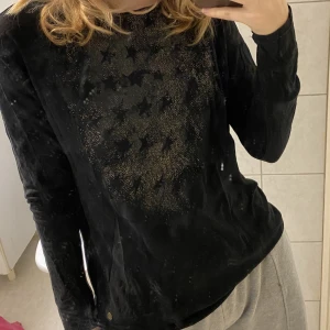 Esprit topp - Långärmad topp från Esprit i fint skick⭐️