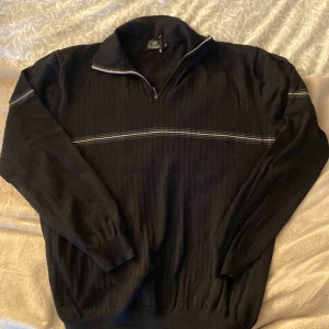 ”Vintage” sweater - Bra skick o inga defekter 🥰❤️