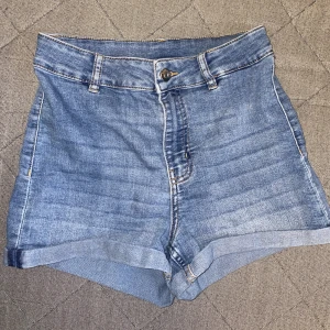 Shorts - Använd fåtal gånger!