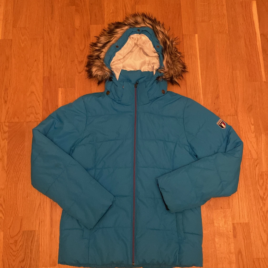 Skidjacka Newport Strl. 38