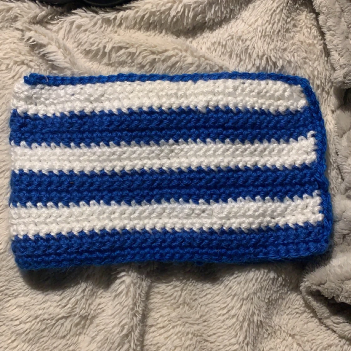 Vit & blå kattmössa  - 90