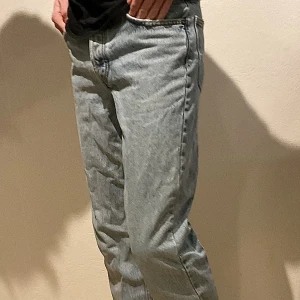 Jeans herr breda - Jag är 190cm