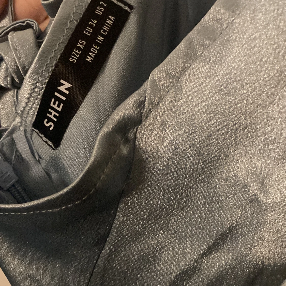 Lång ljusblå klänning  - 91