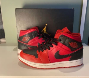 Jordan 1 - Använda ett fåtal gånger🔴