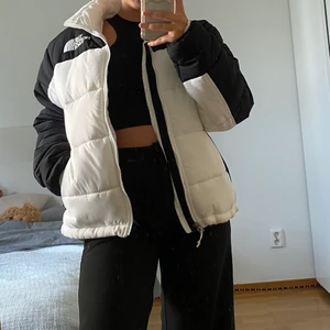 The North Face - DM for questions 🥰