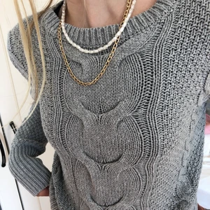 Mysig tjocktröja - Värmer bra💕