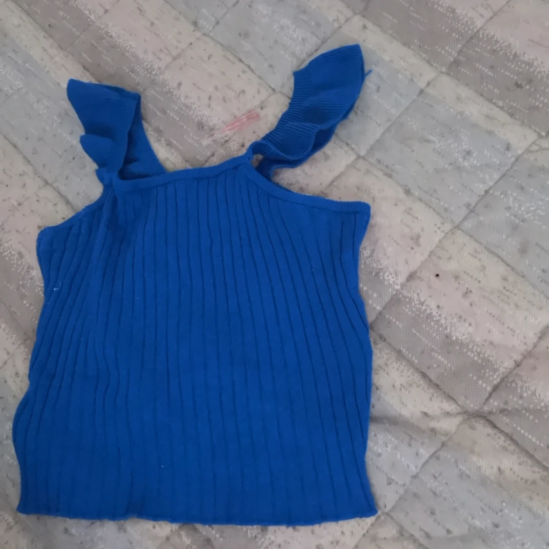 Mörk blå tröja - 91