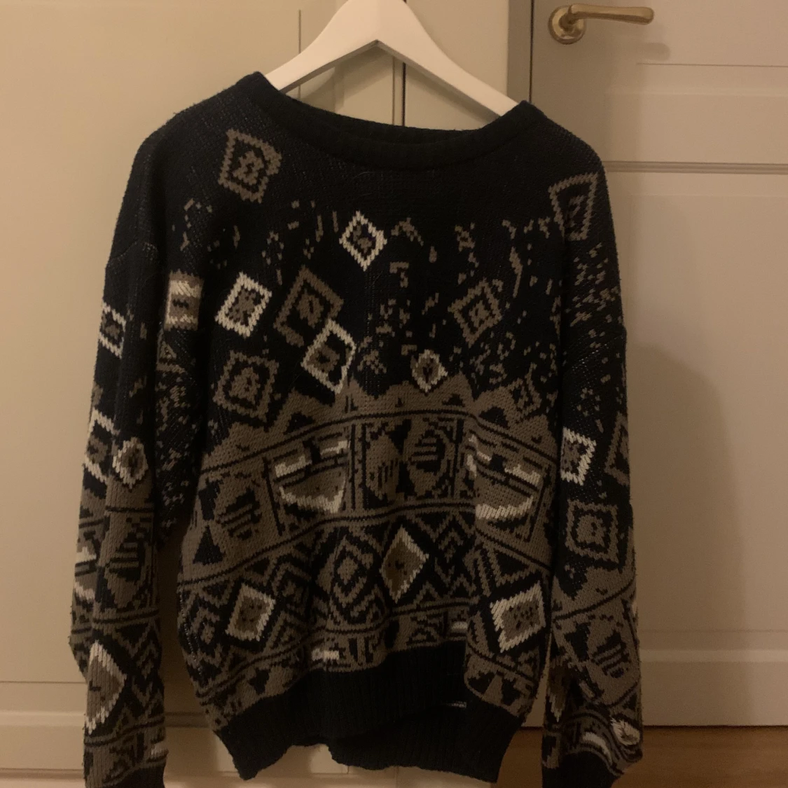 Mysig stickad tröja 