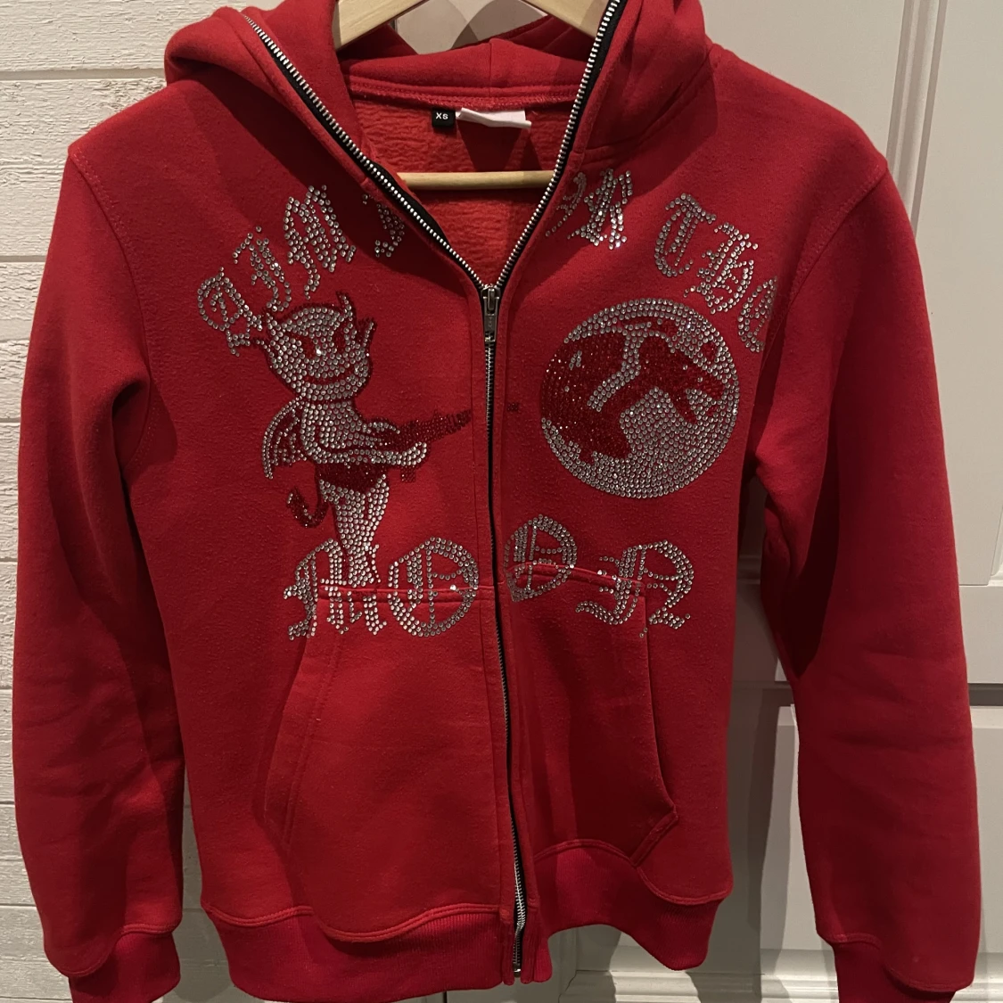 Aim For The Moon Hoodie - 90