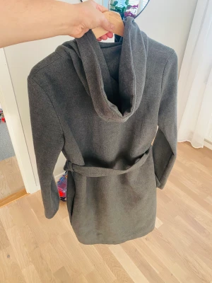 Damjacka stl s/m - Bra skick 