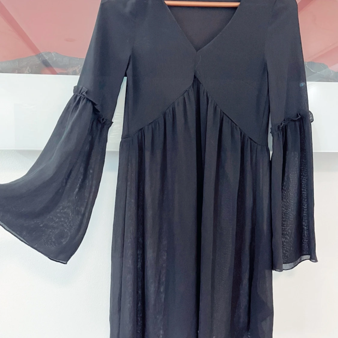 fin svart klänning  - 90