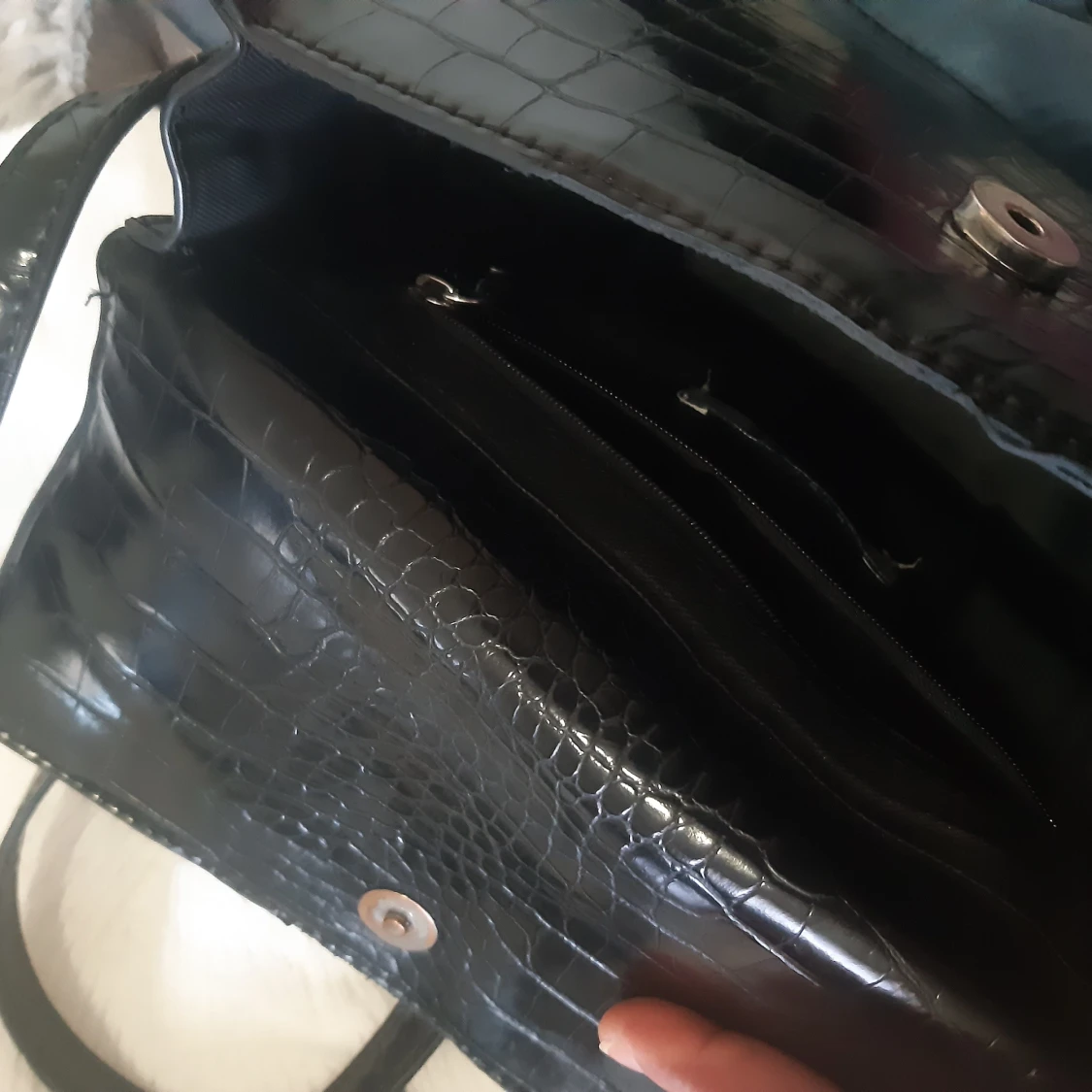 Handväska - läderimitation - 90