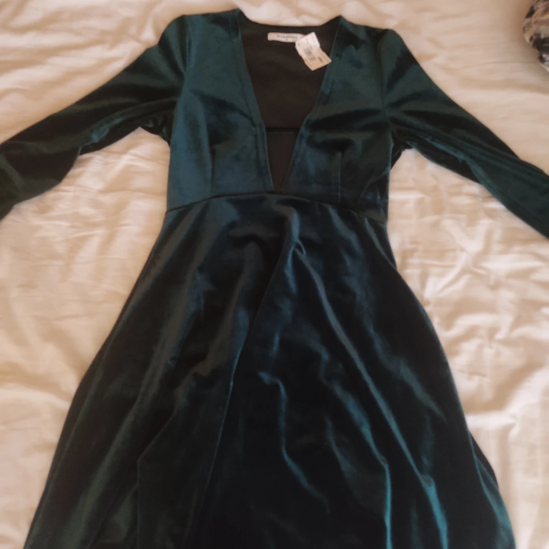 Mörkgrön velvet-klänning  - 91