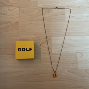 Golf Wang kedja - Gammal golfwang kedja som inte använd längre, plus den har lite skada på baksidan så priset kan diskuteras!