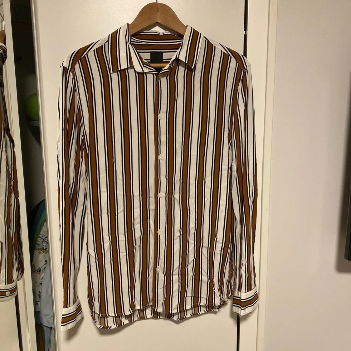 H&M Slim Fit Shirt 👔 