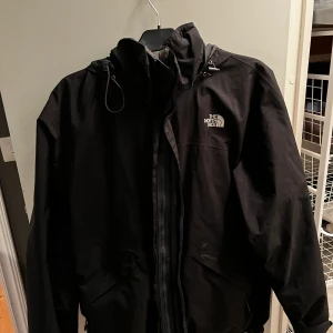 The North Face jacka - TNF jacka passar L och M Vintage cond