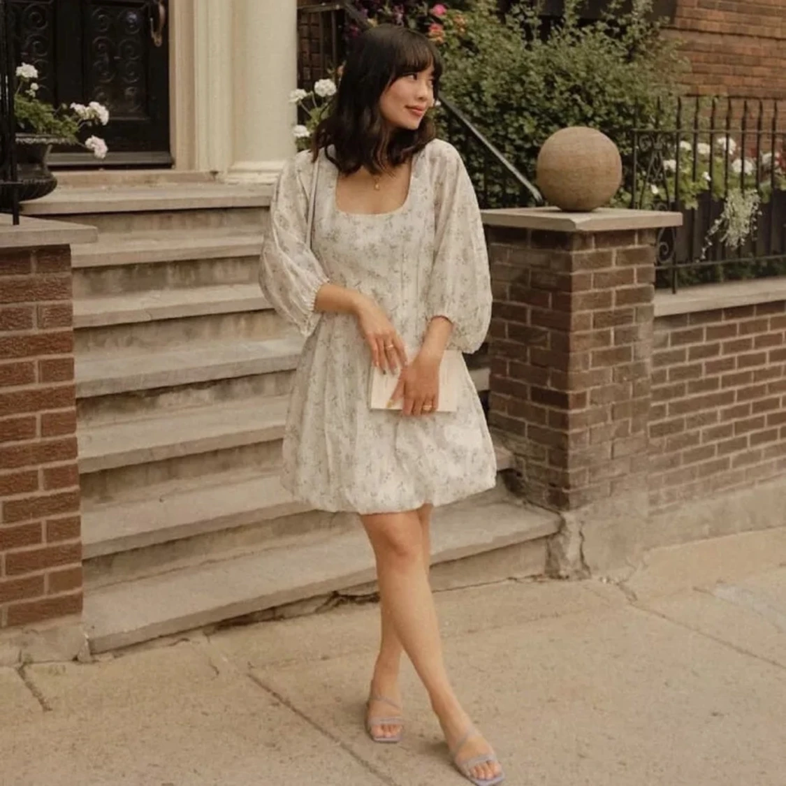 Superfin blommig klänning