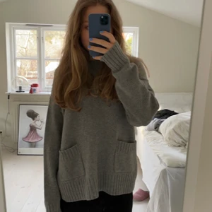 Stickad tröja - Säljer denna superfina stickade tröjan från Carin Wester i storlek S. Använd endast 2 ggr och är i nyskick