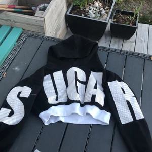 Sugar  - En tröja från suger i storlek 134