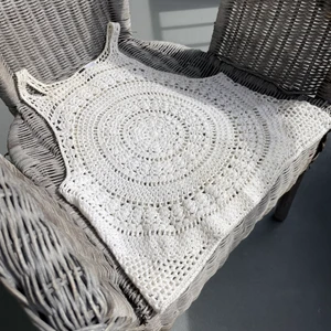 Stickat linne - Såå snyggt vitt stickat linne i storlek S, men passar även xs. 