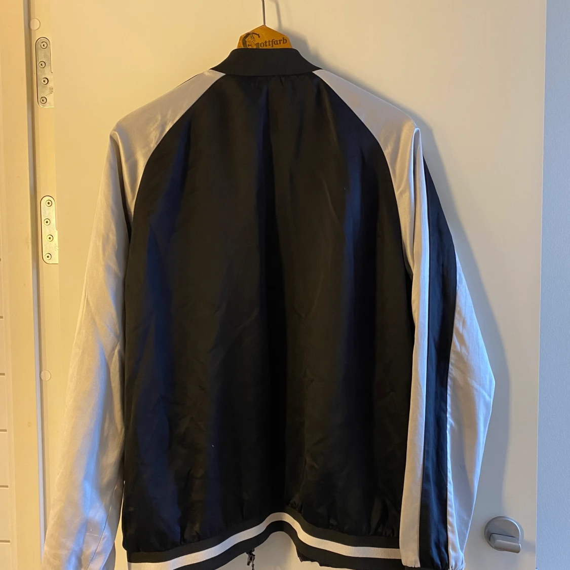 Bomberjacka svart/vit - 90