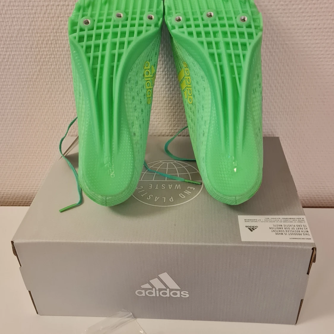 Helt Nya och grymma Adidas Adizero - 90