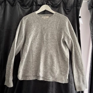 Tröja Karin Wester - Stickad och använd i gång, köptes för 60