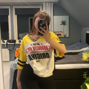 Basket linne  - Från H&M. ‼️ köparen står också för frakten ‼️